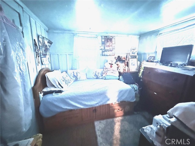 Detail Gallery Image 12 of 20 For 860 W 54th, Los Angeles,  CA 90037 - – Beds | – Baths