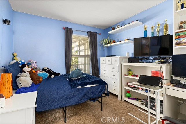 26967 Cape Cod Drive, Valencia CA: https://media.crmls.org/medias/106e1da0-522d-4362-9a33-2fb3b23a86e4.jpg