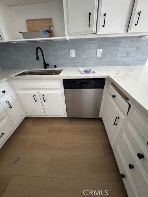 Front Image Thumbnail for CROC25267314