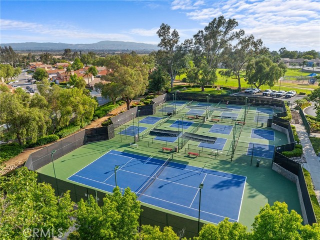 7476 Sequoia Lane, Highland CA: https://media.crmls.org/medias/106e2377-7c7b-4bca-a857-4dc3ae466d6f.jpg
