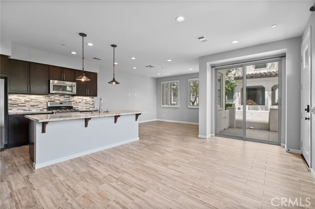 Detail Gallery Image 7 of 24 For 91 Adelfa St, Rancho Mission Viejo,  CA 92694 - 3 Beds | 2/1 Baths