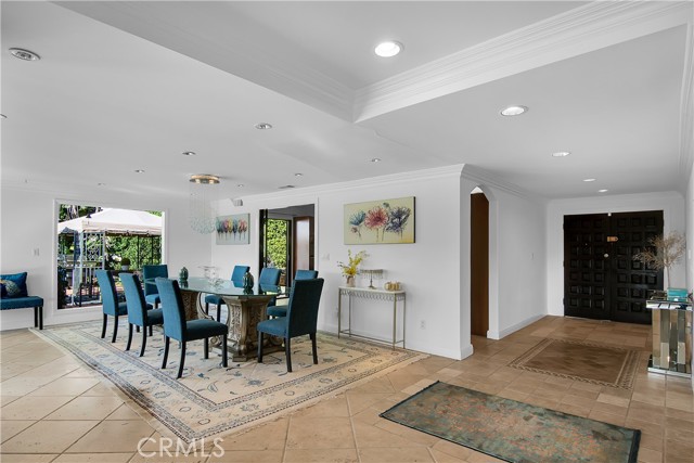 Detail Gallery Image 19 of 43 For 3701 Royal Meadow, Sherman Oaks,  CA 91403 - 4 Beds | 3 Baths