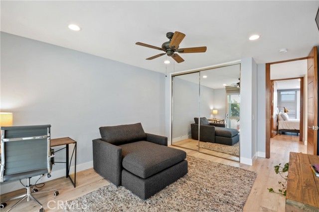4062 Aladdin Drive, Huntington Beach CA: https://media.crmls.org/medias/107096b7-80e0-4b98-bbb9-fec20c16d723.jpg