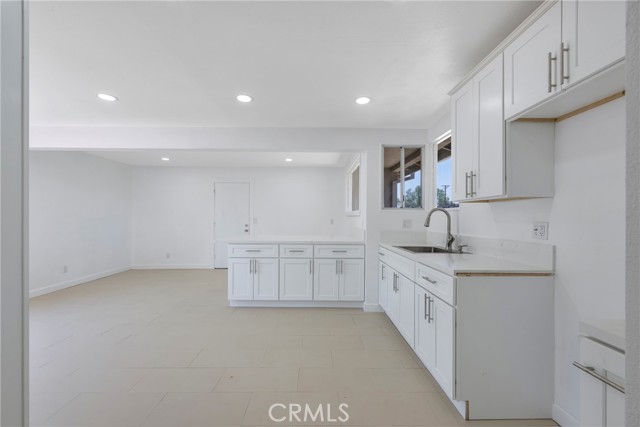 8888 Patrero Street, Riverside CA: https://media.crmls.org/medias/107106a3-4142-4d23-8661-d7018916d05a.jpg