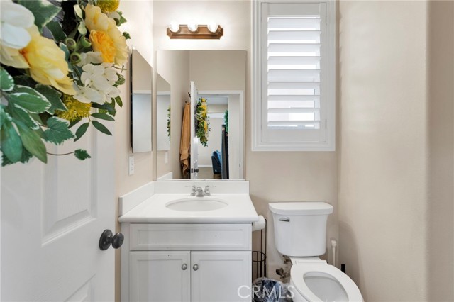 Detail Gallery Image 23 of 48 For 3925 Obsidian, San Bernardino,  CA 92407 - 4 Beds | 3 Baths