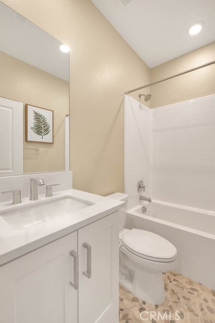 Detail Gallery Image 28 of 60 For 15 Crown Point Dr, Rancho Mission Viejo,  CA 92694 - 3 Beds | 2/1 Baths