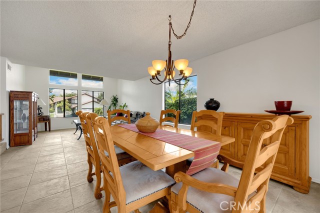 Detail Gallery Image 7 of 30 For 13234 La Quinta St, La Mirada,  CA 90638 - 5 Beds | 3 Baths