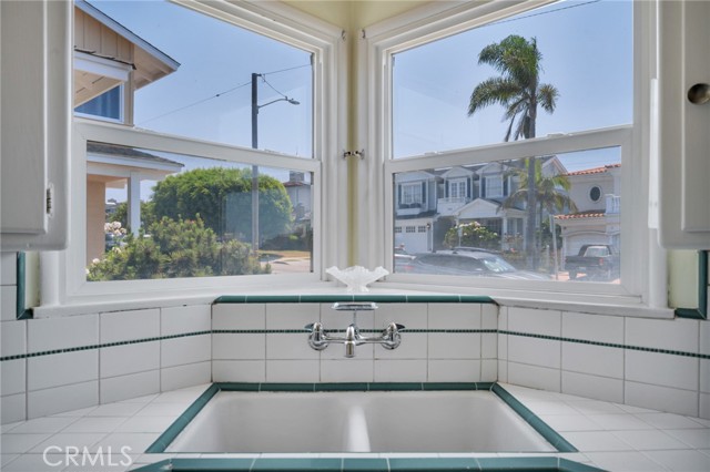 525 17th, Manhattan Beach, California 90266, 3 Bedrooms Bedrooms, 0 ,1 BathroomBathrooms,Residential,For Sale,17th,0,SB26116015 525 17th, Manhattan Beach, California 90266, 3 Bedrooms Bedrooms, 0 ,1 BathroomBathrooms,Residential,For Sale,17th,0,SB26116015
