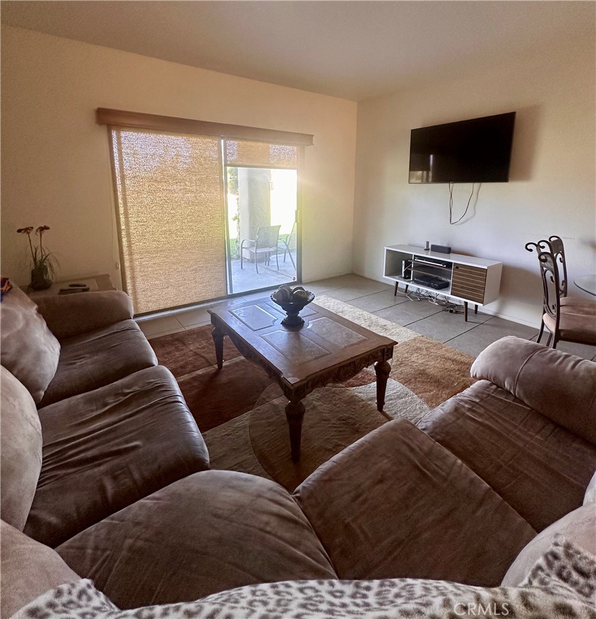 MLS #OC25242323 image #2