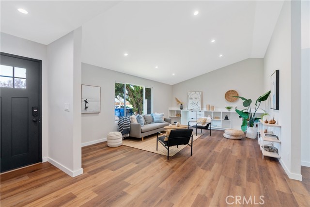 16405 Napa Street photo 5