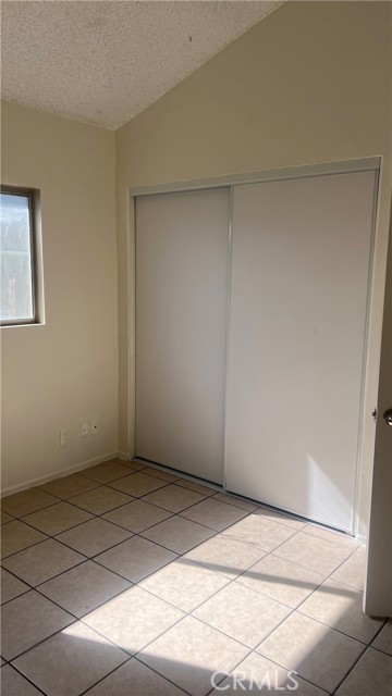 Detail Gallery Image 11 of 19 For 38616 Division, Palmdale,  CA 93550 - 3 Beds | 2 Baths