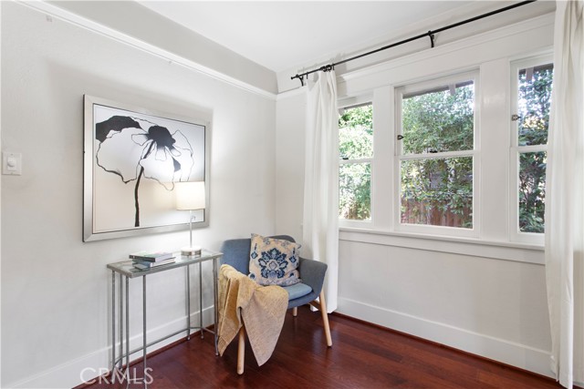 Detail Gallery Image 19 of 59 For 290 W 12th Street, Claremont,  CA 91711 - 3 Beds | 2 Baths