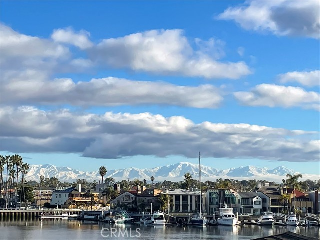 Detail Gallery Image 37 of 47 For 48 57th Pl, Long Beach,  CA 90803 - 5 Beds | 3/1 Baths