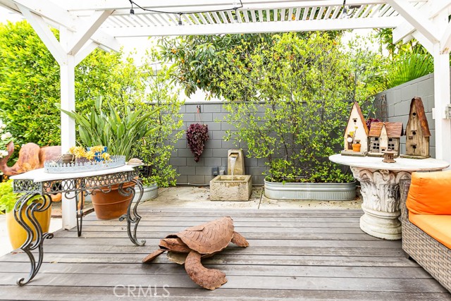 3082 Fish Canyon Road, Duarte CA: https://media.crmls.org/medias/1075fdfd-3ddb-448d-a58a-5c19a8dba994.jpg