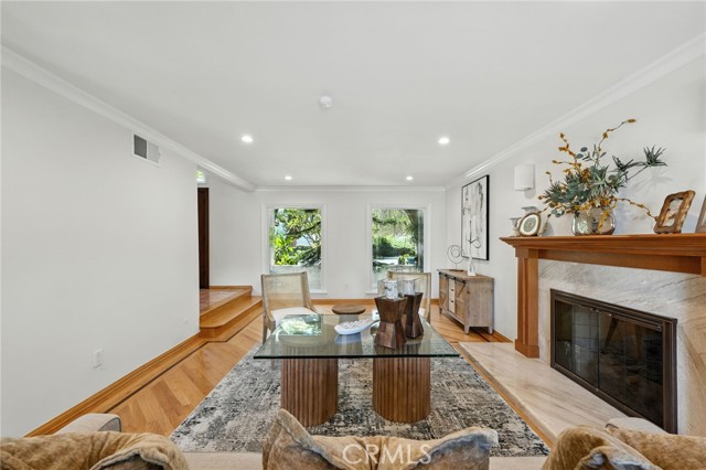 Detail Gallery Image 3 of 40 For 24415 Lemay St, West Hills,  CA 91307 - 5 Beds | 3 Baths