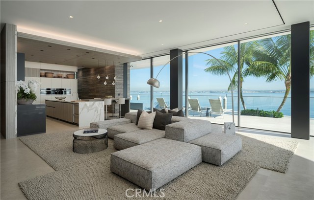 3 The Point, Coronado CA: https://media.crmls.org/medias/10763586-e6d9-4f48-a3fa-b3d9730e072a.jpg