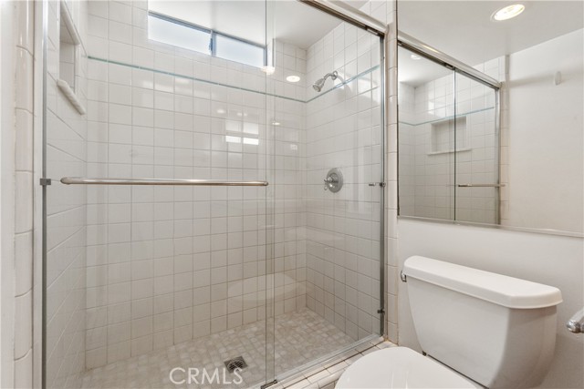 Detail Gallery Image 36 of 55 For 600 Monterey Bld #8,  Hermosa Beach,  CA 90254 - 2 Beds | 2 Baths