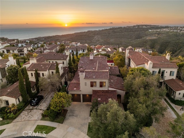 3 Coral Cay, Newport Coast CA: https://media.crmls.org/medias/1077f77c-4932-41d2-adb7-ebc591a808e5.jpg