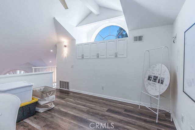 Detail Gallery Image 27 of 38 For 18213 Flynn Dr #132,  Canyon Country,  CA 91387 - 2 Beds | 2 Baths