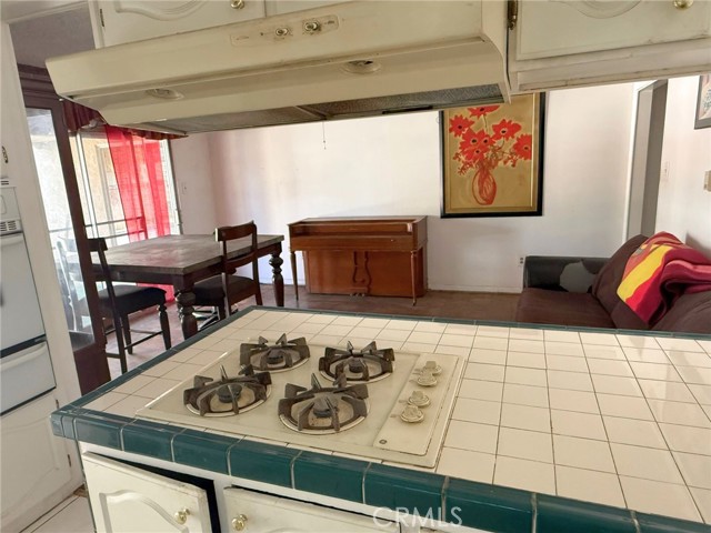 Detail Gallery Image 7 of 15 For 3401 Millbury Ave, Baldwin Park,  CA 91706 - 3 Beds | 3 Baths