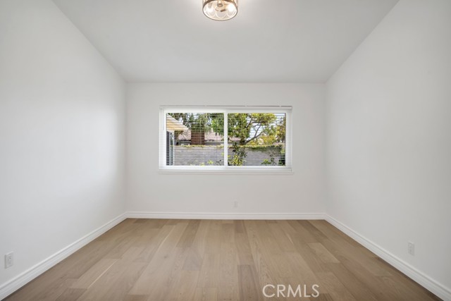 1440 Riviera Drive, Pasadena CA: https://media.crmls.org/medias/1079d110-ab1b-4df3-8c29-a2c011970e58.jpg