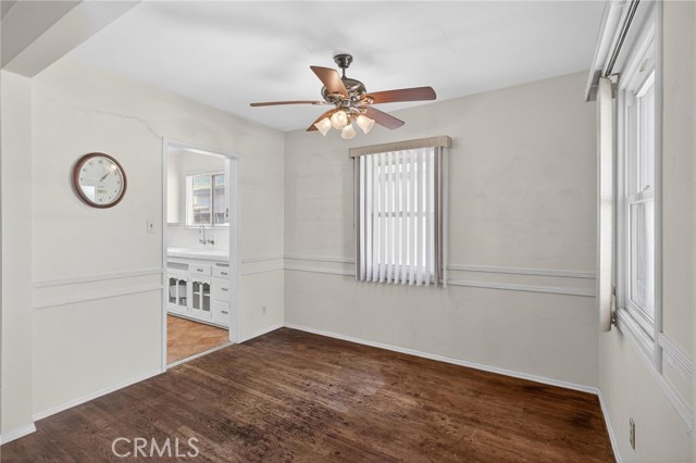 Detail Gallery Image 8 of 42 For 4904 W 121 St, Hawthorne,  CA 90250 - 4 Beds | 2 Baths