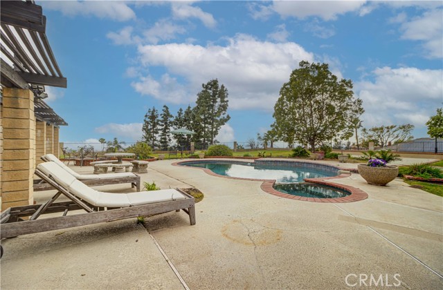 Detail Gallery Image 16 of 60 For 4946 Jadeite Ave, Alta Loma,  CA 91737 - 4 Beds | 2 Baths