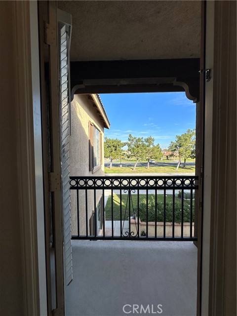 7297 Cobble Creek Drive, Eastvale CA: https://media.crmls.org/medias/107b0dec-cb65-40a8-9308-265fcafbd6b5.jpg