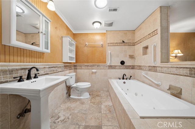 Detail Gallery Image 17 of 49 For 26311 Green Terrace Dr, Newhall,  CA 91321 - 3 Beds | 2 Baths