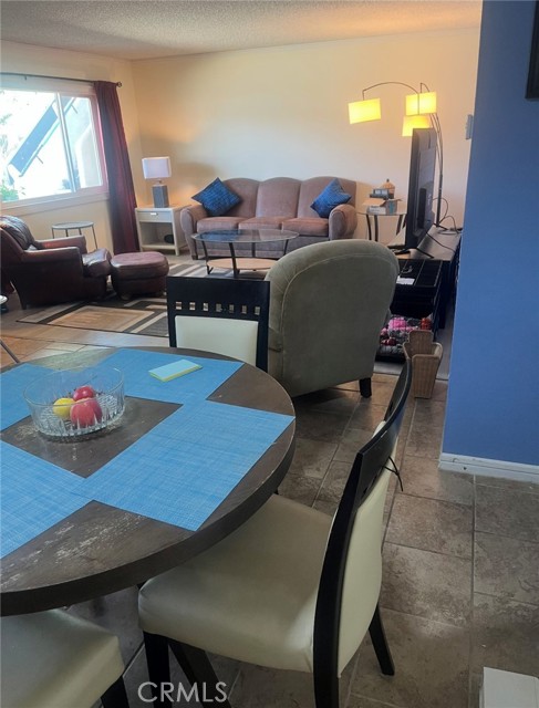 1950 S Palm Canyon Drive, Palm Springs CA: https://media.crmls.org/medias/107b5a74-caf6-4024-99e4-560165988e23.jpg