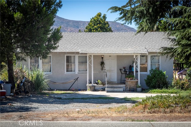 Detail Gallery Image 3 of 19 For 1574 W Lincoln St, Banning,  CA 92220 - 2 Beds | 1 Baths