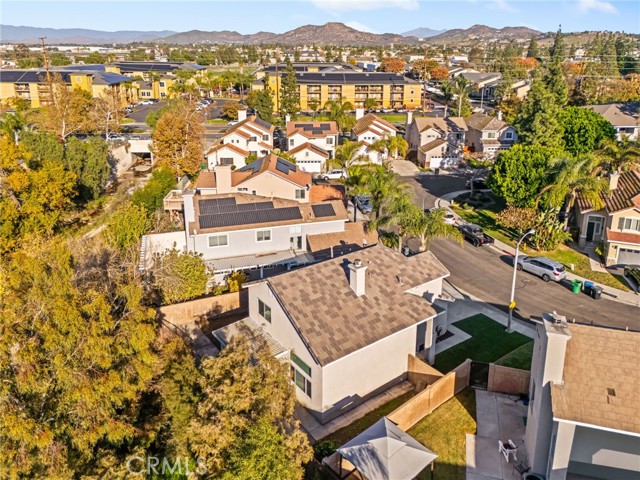 Detail Gallery Image 35 of 42 For 910 Pathfinder Way, Corona,  CA 92878 - 3 Beds | 2/1 Baths
