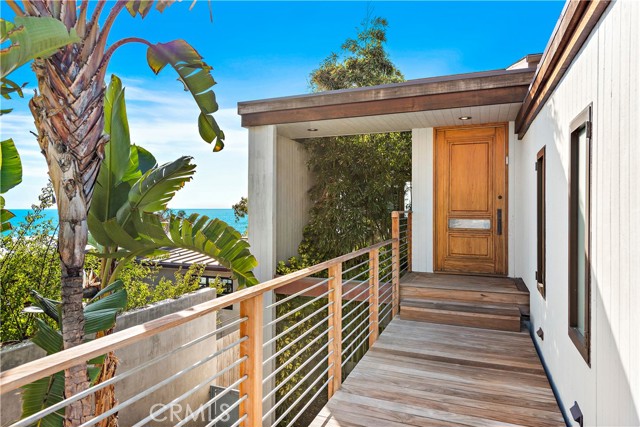 Detail Gallery Image 56 of 69 For 2623 Victoria Dr, Laguna Beach,  CA 92651 - 4 Beds | 3/1 Baths