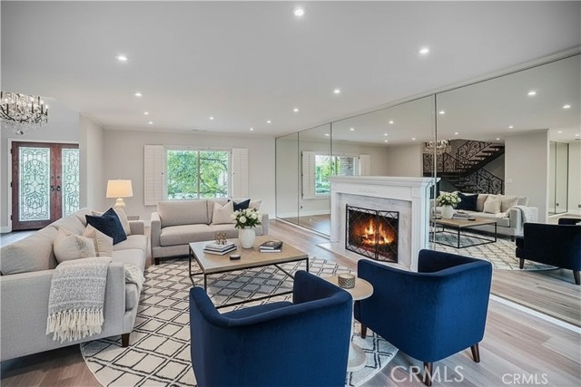 Detail Gallery Image 5 of 22 For 3551 Westfall Dr, Encino,  CA 91436 - 4 Beds | 2/2 Baths
