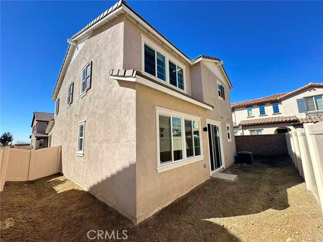 Detail Gallery Image 18 of 20 For 16052 Montenegro Ln, Fontana,  CA 92336 - 4 Beds | 3 Baths