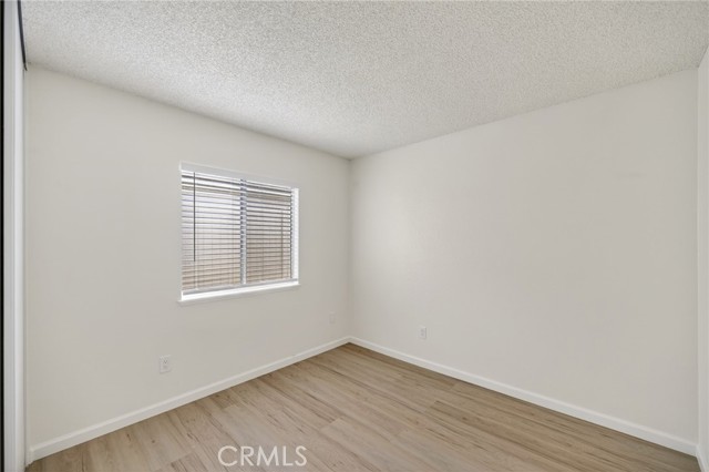 Detail Gallery Image 10 of 16 For 24404 Chippewa, Moreno Valley,  CA 92557 - 4 Beds | 2 Baths