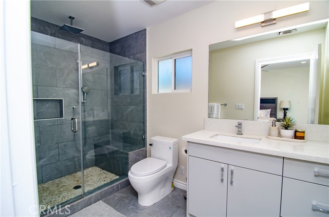 18408 Tribune Street photo 33