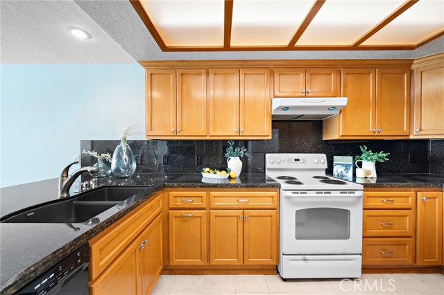 Detail Gallery Image 7 of 38 For 423 Avenida Granada #40,  San Clemente,  CA 92672 - 2 Beds | 3 Baths