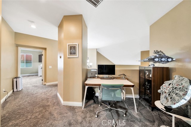 16139 Crooked Creek Court, Chino Hills CA: https://media.crmls.org/medias/107e6910-12bc-4bf8-bd0c-93d69723c4a7.jpg