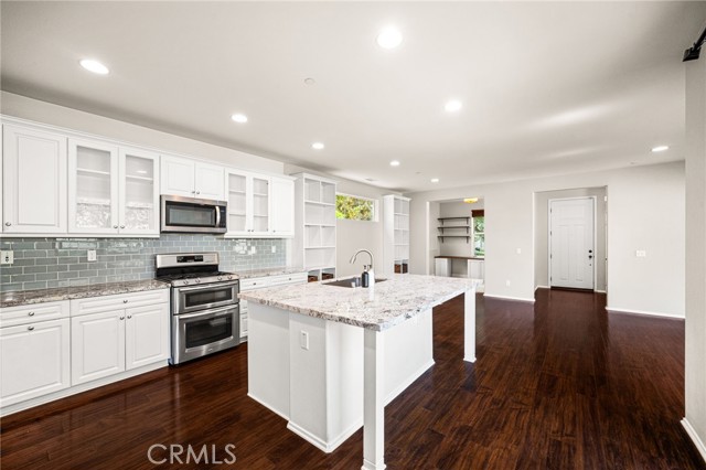 4069 Cottage Way, Ontario CA: https://media.crmls.org/medias/107ed5d8-3c74-4b97-a835-d17ecbdadc23.jpg