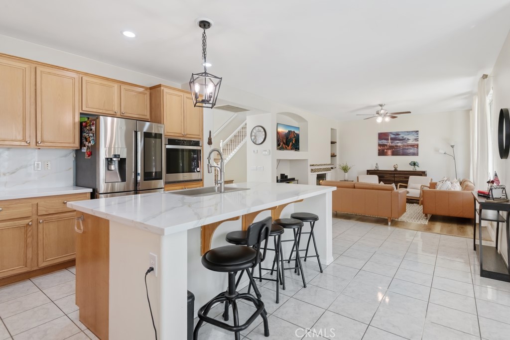 MLS #OC25166574 img 4