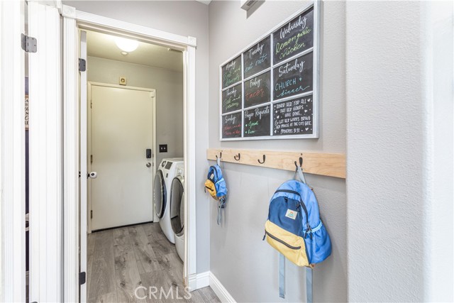 Detail Gallery Image 17 of 37 For 15539 Rockwell Ave, Fontana,  CA 92336 - 3 Beds | 2/1 Baths
