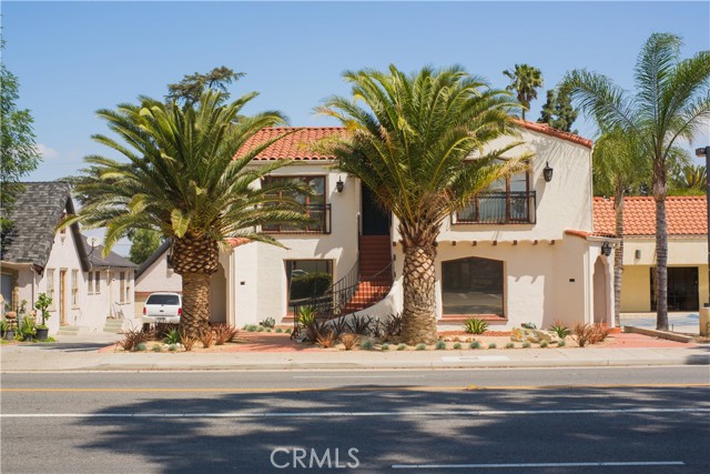 Detail Gallery Image 1 of 17 For 711 W 6th St #3,  Corona,  CA 92882 - 2 Beds | 1 Baths
