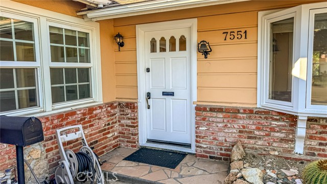 Detail Gallery Image 3 of 18 For 7551 Quimby Ave, West Hills,  CA 91307 - 3 Beds | 2 Baths