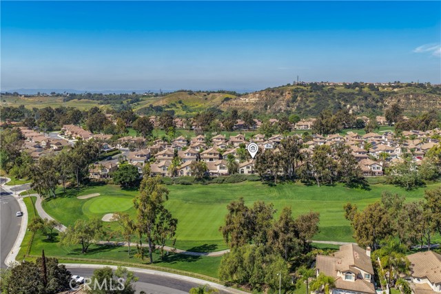 Detail Gallery Image 12 of 55 For 34 Reata, Rancho Santa Margarita,  CA 92688 - 4 Beds | 2/1 Baths