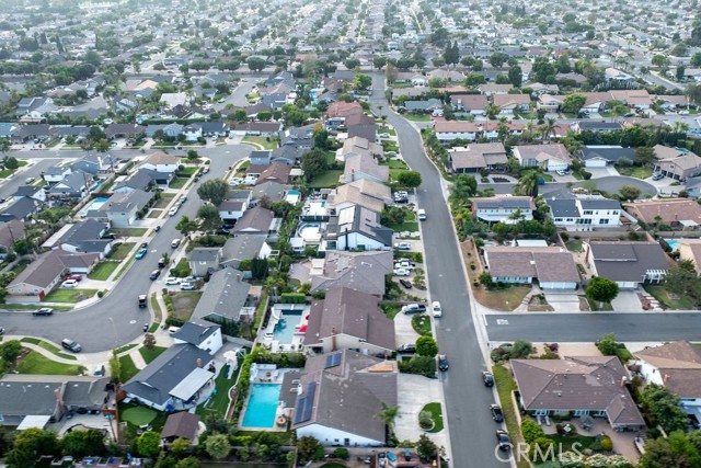 Detail Gallery Image 58 of 59 For 18002 Aberdeen Ln, Villa Park,  CA 92861 - 6 Beds | 3/1 Baths