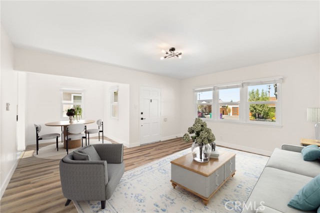 Detail Gallery Image 8 of 69 For 2151 Euclid Ave, Long Beach,  CA 90815 - 6 Beds | 5 Baths