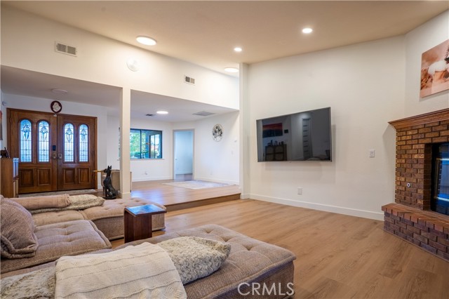 Detail Gallery Image 30 of 64 For 4255 Conestoga Dr, Lancaster,  CA 93536 - 4 Beds | 3 Baths