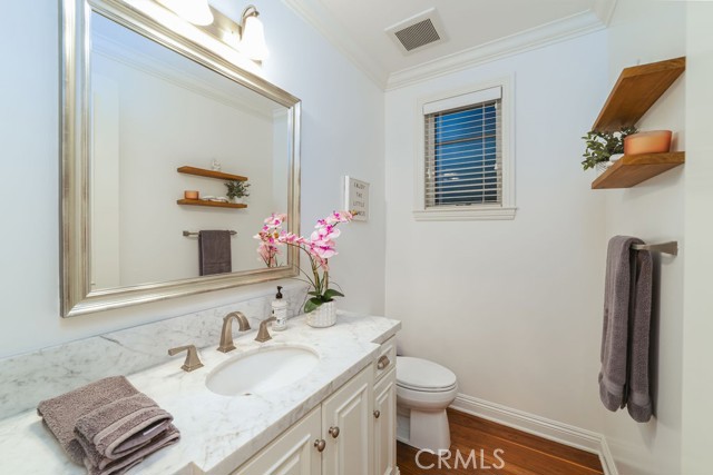 Detail Gallery Image 15 of 38 For 700 Acacia Ave a,  Corona Del Mar,  CA 92625 - 3 Beds | 3/1 Baths