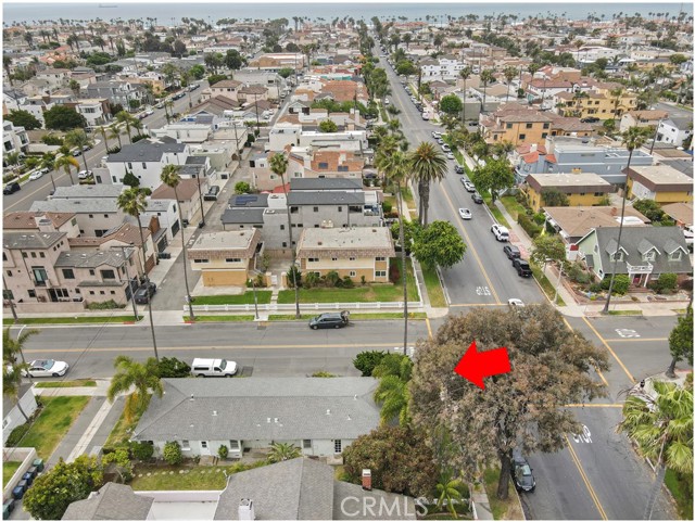 1314 Palm Avenue, Huntington Beach CA: https://media.crmls.org/medias/10836594-4963-47ec-9900-40668f8f175f.jpg